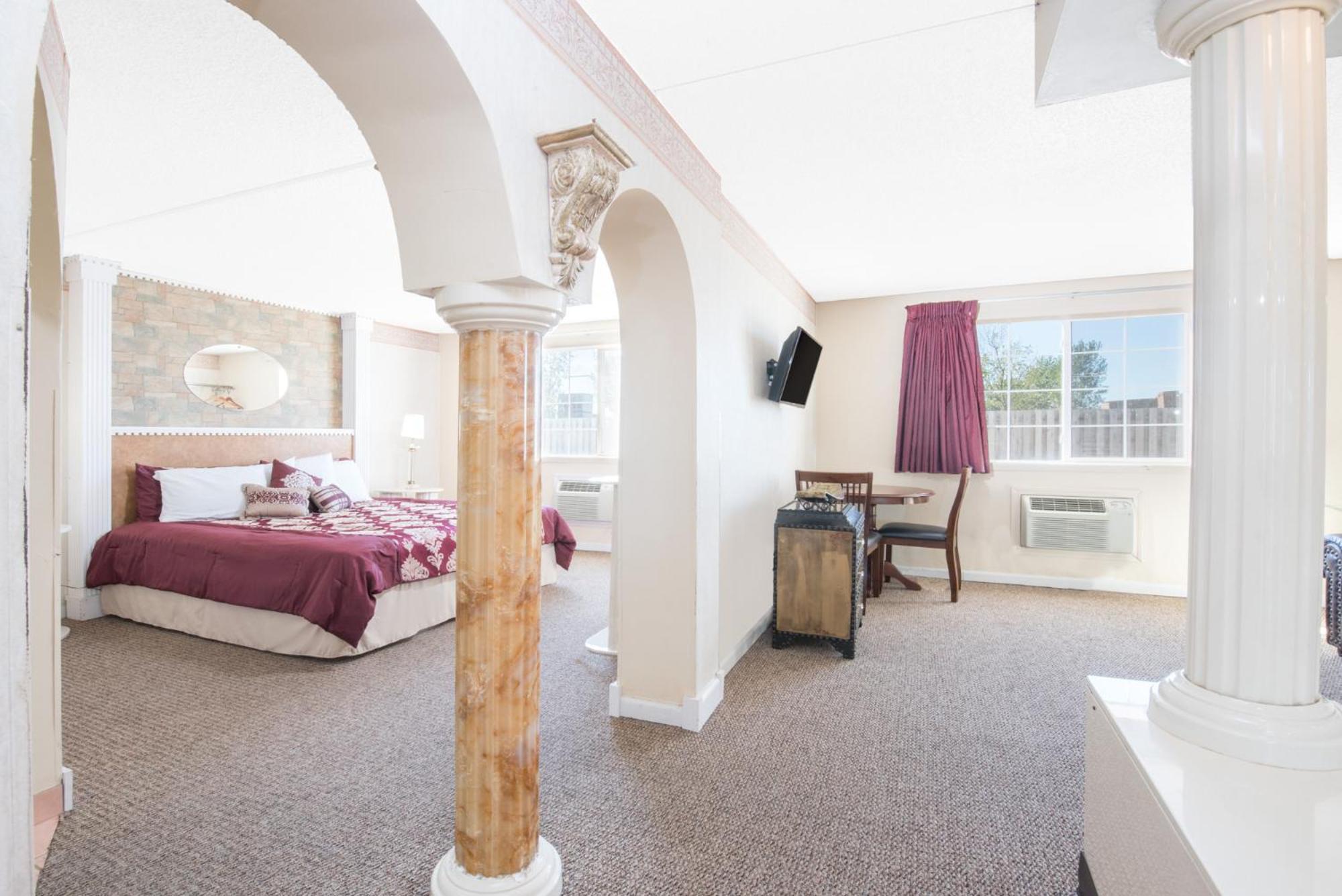 Knights Inn And Suites - Grand Forks Bagian luar foto
